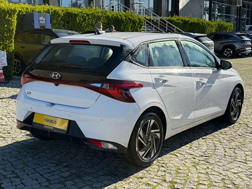 2023 Benzin Otomatik Hyundai i20 Beyaz Yükseliş Nakil Araçları Turizm Ticaret ve Sanayi Anonim Şirketi