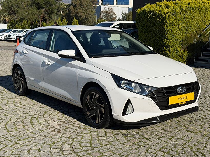 2023 Benzin Otomatik Hyundai i20 Beyaz Yükseliş Nakil Araçları Turizm Ticaret ve Sanayi Anonim Şirketi