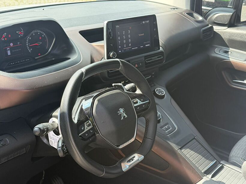 2023 Dizel Otomatik Peugeot Rifter Beyaz Yükseliş Nakil Araçları Turizm Ticaret ve Sanayi Anonim Şirketi