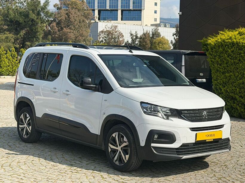 2023 Dizel Otomatik Peugeot Rifter Beyaz Yükseliş Nakil Araçları Turizm Ticaret ve Sanayi Anonim Şirketi