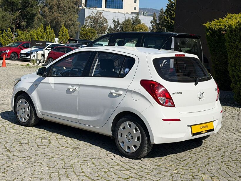 2014 Benzin Manuel Hyundai i20 Beyaz Yükseliş Nakil Araçları Turizm Ticaret ve Sanayi Anonim Şirketi