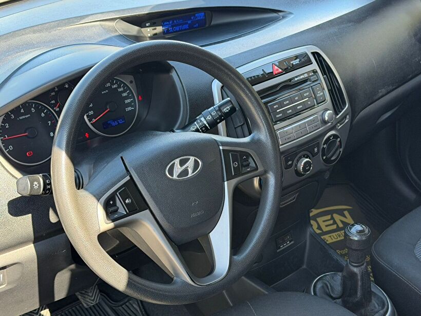 2014 Benzin Manuel Hyundai i20 Beyaz Yükseliş Nakil Araçları Turizm Ticaret ve Sanayi Anonim Şirketi