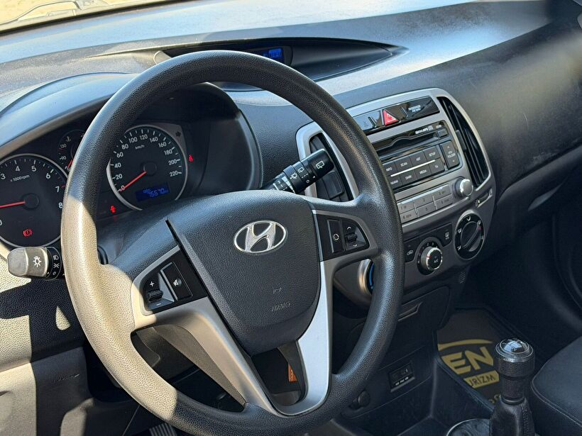 2014 Benzin Manuel Hyundai i20 Beyaz Yükseliş Nakil Araçları Turizm Ticaret ve Sanayi Anonim Şirketi