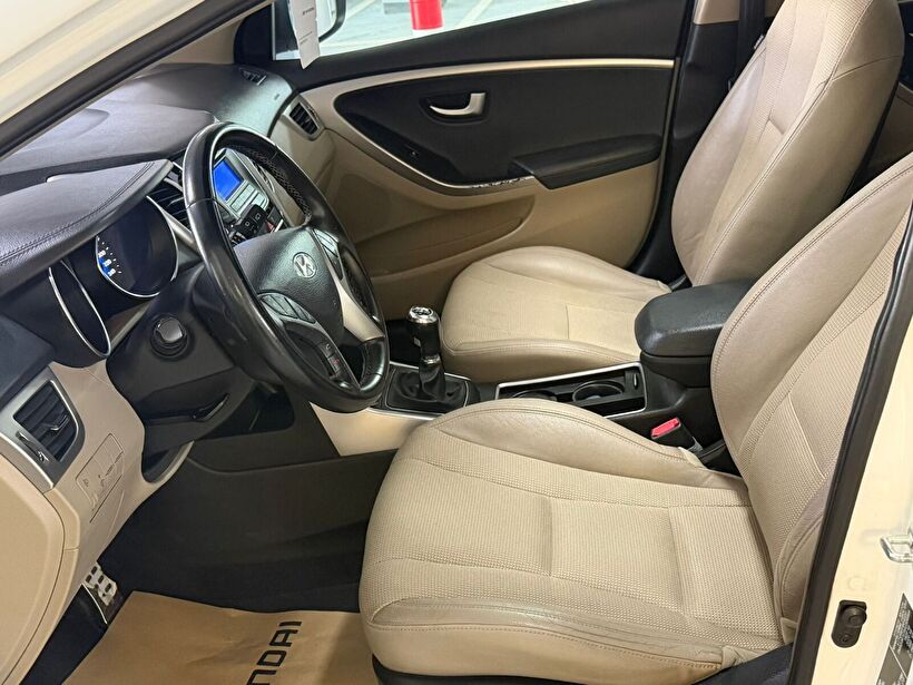 2016 Benzin Manuel Hyundai i30 Beyaz Yükseliş Nakil Araçları Turizm Ticaret ve Sanayi Anonim Şirketi