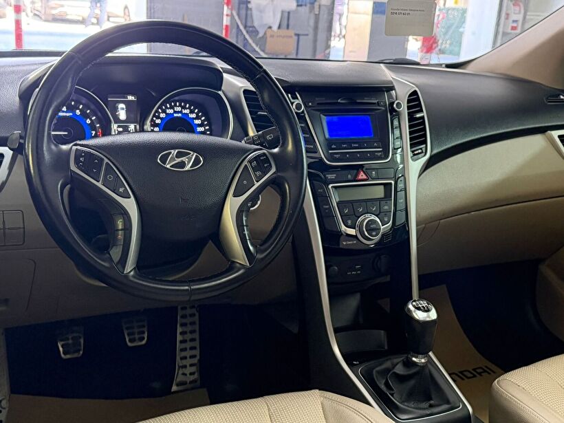 2016 Benzin Manuel Hyundai i30 Beyaz Yükseliş Nakil Araçları Turizm Ticaret ve Sanayi Anonim Şirketi