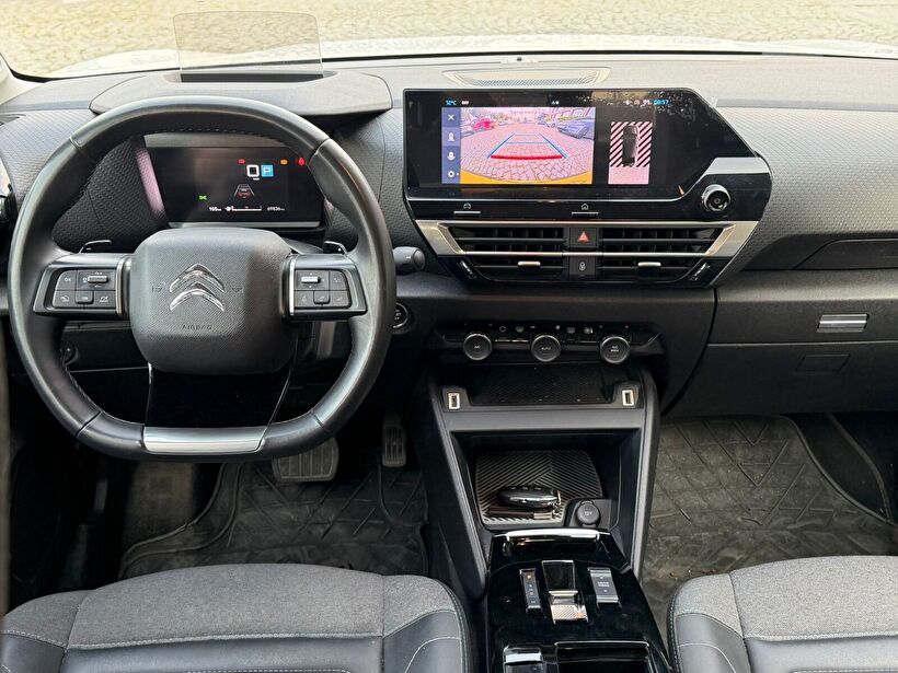 2023 Benzin Otomatik Citroen C4 X Beyaz Yükseliş Nakil Araçları Turizm Ticaret ve Sanayi Anonim Şirketi