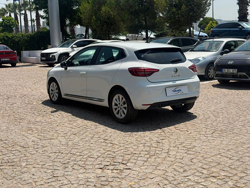 2023 Benzin Otomatik Renault Clio Beyaz Yükseliş Nakil Araçları Turizm Ticaret ve Sanayi Anonim Şirketi