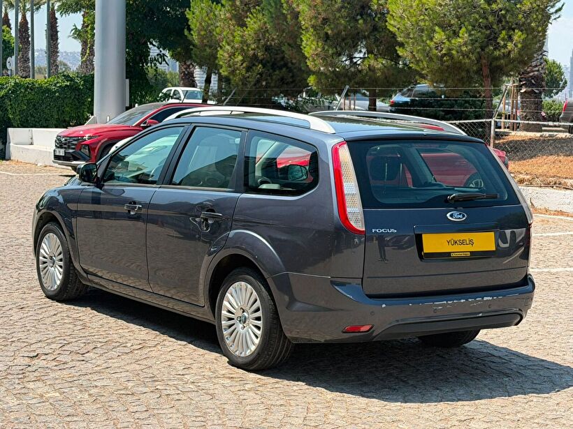 2011 Benzin Otomatik Ford Focus Gri Yükseliş Nakil Araçları Turizm Ticaret ve Sanayi Anonim Şirketi