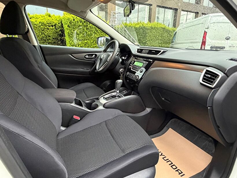 2015 Dizel Otomatik Nissan Qashqai Beyaz Yükseliş Nakil Araçları Turizm Ticaret ve Sanayi Anonim Şirketi