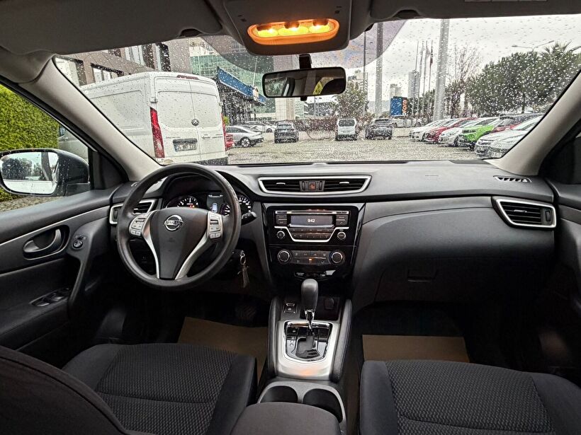 2015 Dizel Otomatik Nissan Qashqai Beyaz Yükseliş Nakil Araçları Turizm Ticaret ve Sanayi Anonim Şirketi