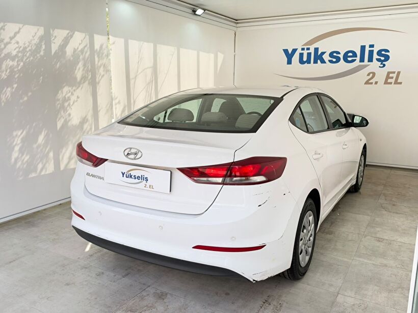 2018 Benzin Manuel Hyundai Elantra Beyaz Yükseliş Nakil Araçları Turizm Ticaret ve Sanayi Anonim Şirketi