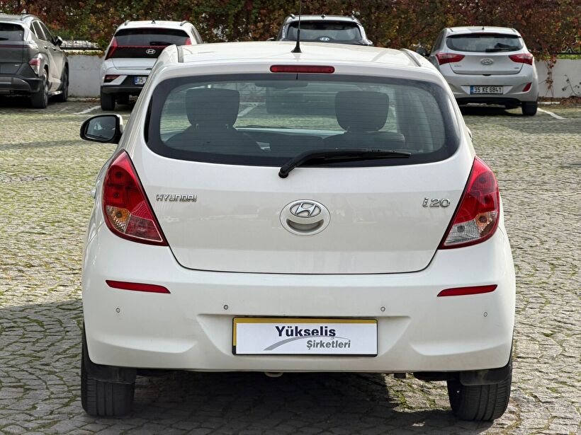 2013 Benzin Manuel Hyundai i20 Beyaz Yükseliş Nakil Araçları Turizm Ticaret ve Sanayi Anonim Şirketi