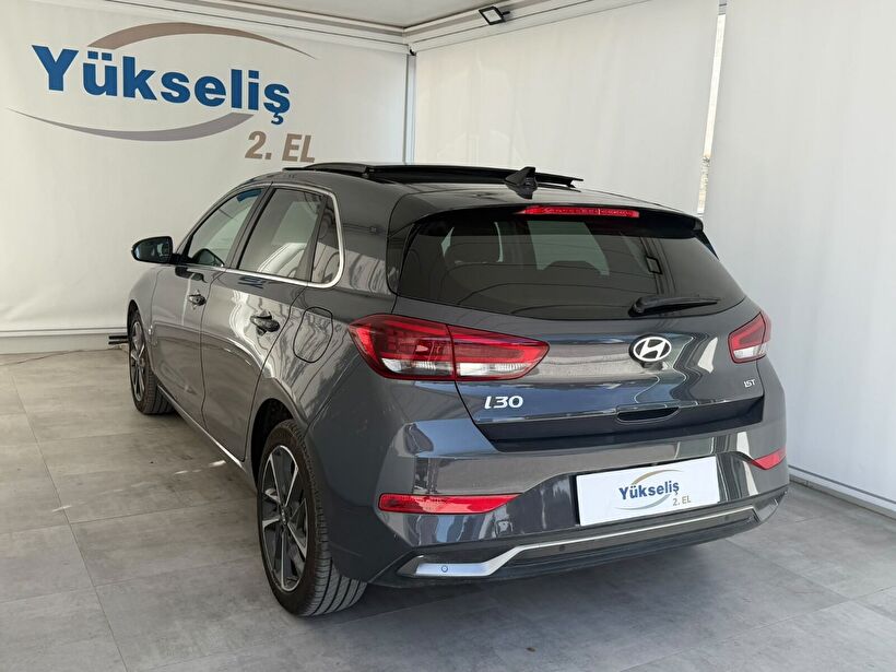 2025 MHEV Otomatik Hyundai i30 Gri Yükseliş Nakil Araçları Turizm Ticaret ve Sanayi Anonim Şirketi