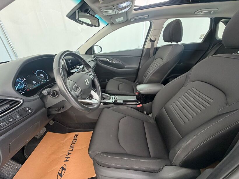 2025 MHEV Otomatik Hyundai i30 Gri Yükseliş Nakil Araçları Turizm Ticaret ve Sanayi Anonim Şirketi