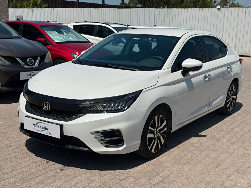 2021 Benzin Otomatik Honda City Beyaz Yükseliş Nakil Araçları Turizm Ticaret ve Sanayi Anonim Şirketi
