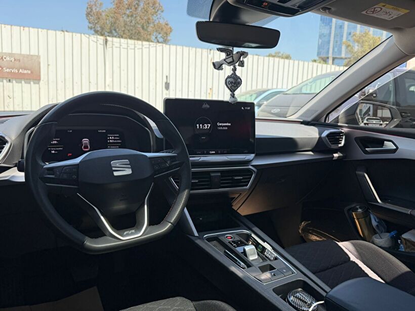 2025 Benzin Otomatik Seat Leon Beyaz Yükseliş Nakil Araçları Turizm Ticaret ve Sanayi Anonim Şirketi