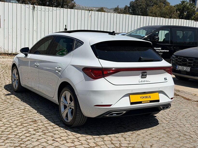 2025 Benzin Otomatik Seat Leon Beyaz Yükseliş Nakil Araçları Turizm Ticaret ve Sanayi Anonim Şirketi