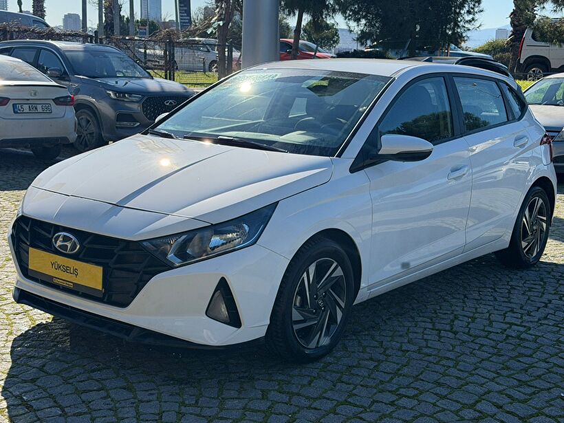 2023 Benzin Otomatik Hyundai i20 Beyaz Yükseliş Nakil Araçları Turizm Ticaret ve Sanayi Anonim Şirketi