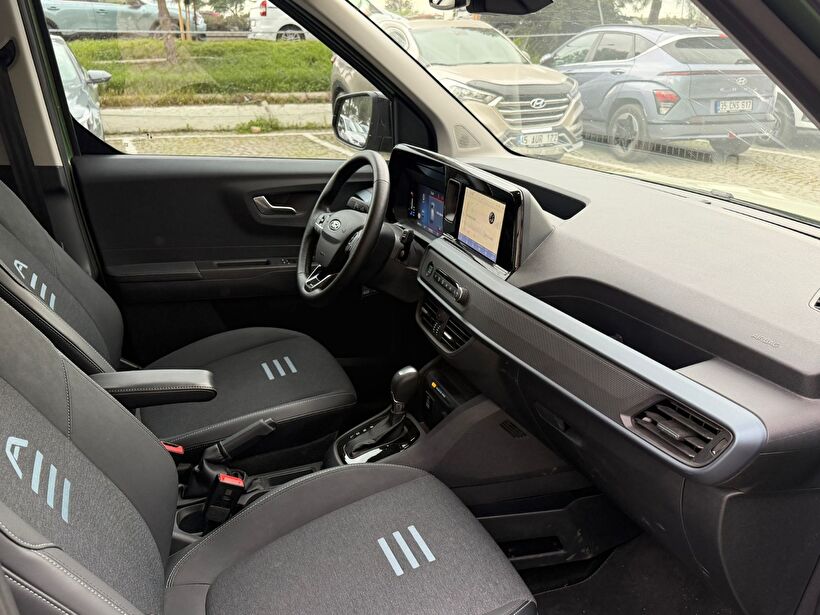 2024 Benzin Otomatik Ford Tourneo Courier Yeşil Yükseliş Nakil Araçları Turizm Ticaret ve Sanayi Anonim Şirketi