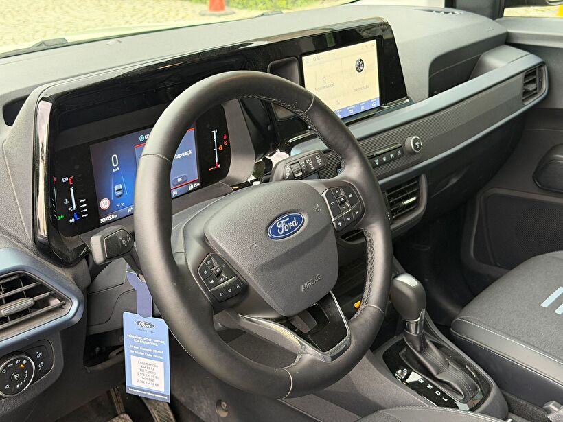 2024 Benzin Otomatik Ford Tourneo Courier Yeşil Yükseliş Nakil Araçları Turizm Ticaret ve Sanayi Anonim Şirketi