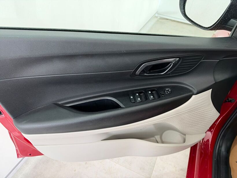 2023 Benzin Otomatik Hyundai i20 Kırmızı Yükseliş Nakil Araçları Turizm Ticaret ve Sanayi Anonim Şirketi