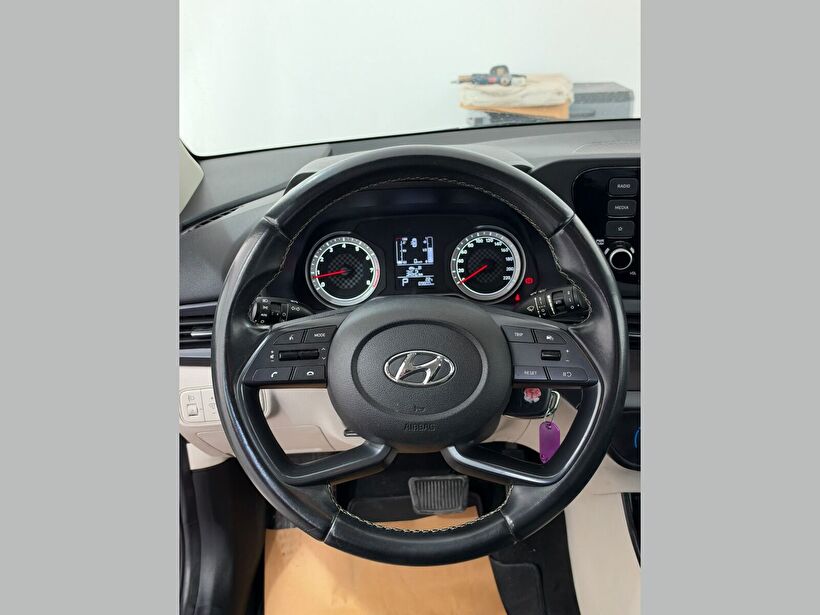 2023 Benzin Otomatik Hyundai i20 Kırmızı Yükseliş Nakil Araçları Turizm Ticaret ve Sanayi Anonim Şirketi