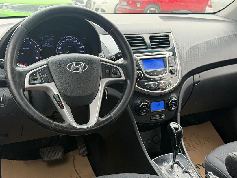 2012 Benzin + LPG Otomatik Hyundai Accent Blue Gri Yükseliş Nakil Araçları Turizm Ticaret ve Sanayi Anonim Şirketi