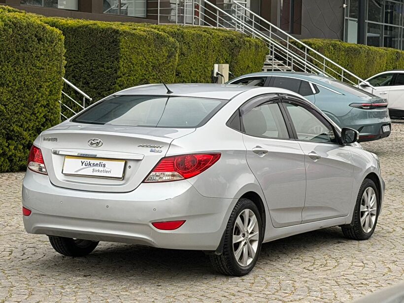 2012 Benzin + LPG Otomatik Hyundai Accent Blue Gri Yükseliş Nakil Araçları Turizm Ticaret ve Sanayi Anonim Şirketi