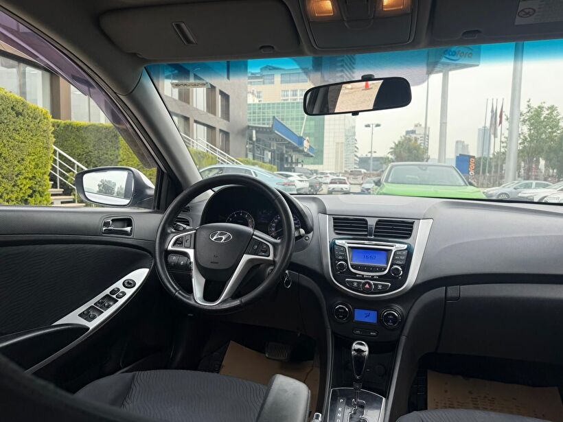 2012 Benzin + LPG Otomatik Hyundai Accent Blue Gri Yükseliş Nakil Araçları Turizm Ticaret ve Sanayi Anonim Şirketi