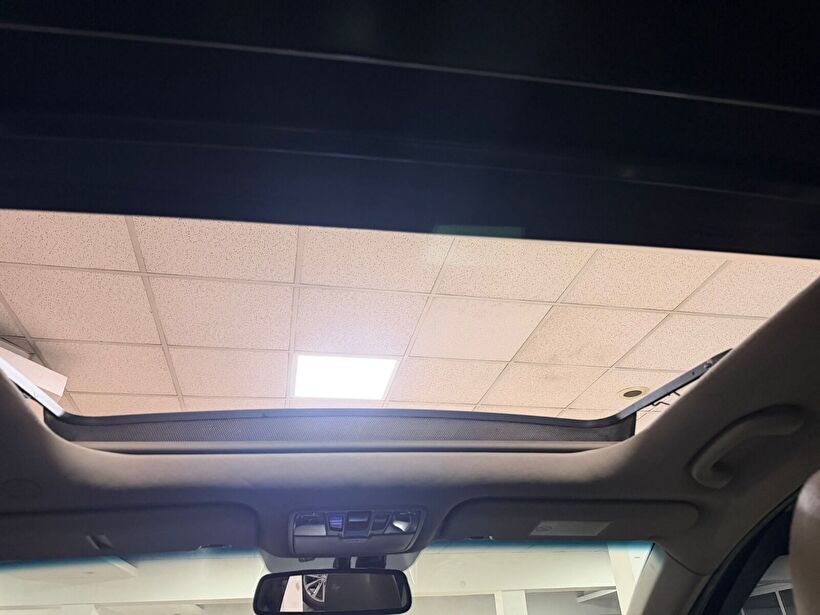 2012 Dizel Otomatik Hyundai i30 Siyah Yükseliş Nakil Araçları Turizm Ticaret ve Sanayi Anonim Şirketi