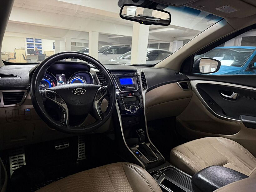 2012 Dizel Otomatik Hyundai i30 Siyah Yükseliş Nakil Araçları Turizm Ticaret ve Sanayi Anonim Şirketi