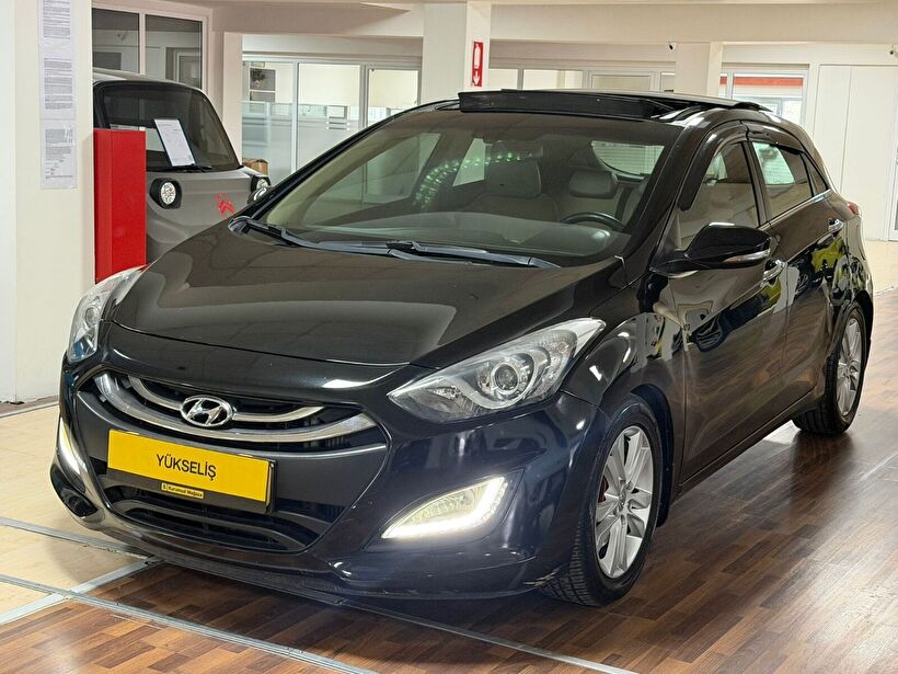 2012 Dizel Otomatik Hyundai i30 Siyah Yükseliş Nakil Araçları Turizm Ticaret ve Sanayi Anonim Şirketi