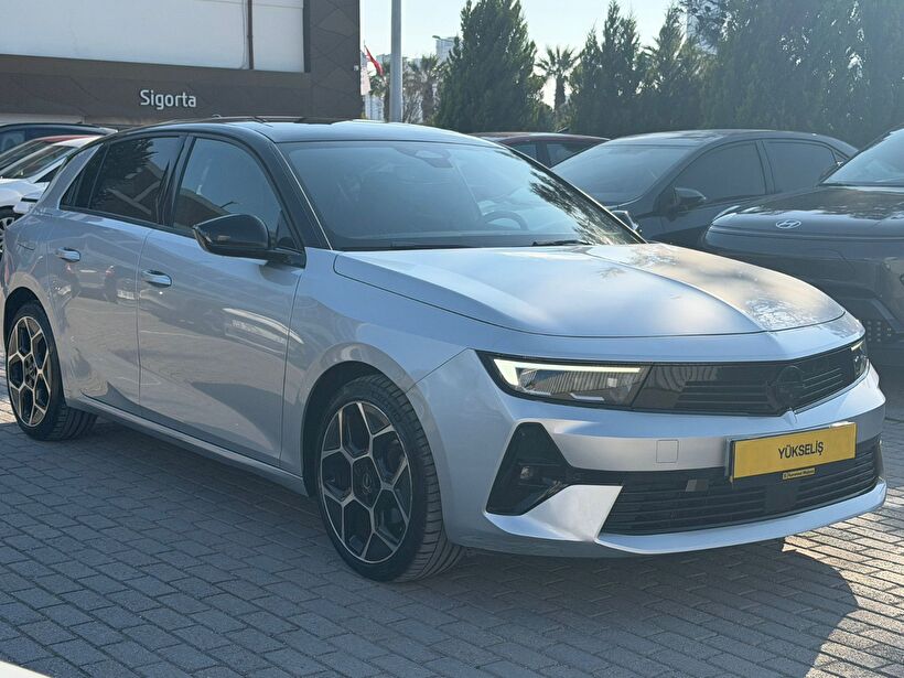 2023 Benzin Otomatik Opel Astra Gri Yükseliş Nakil Araçları Turizm Ticaret ve Sanayi Anonim Şirketi