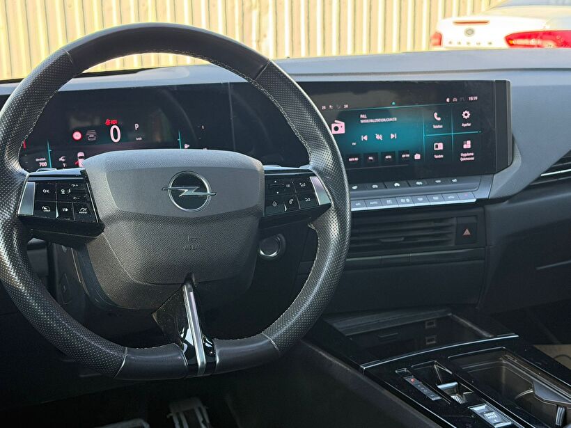 2023 Benzin Otomatik Opel Astra Gri Yükseliş Nakil Araçları Turizm Ticaret ve Sanayi Anonim Şirketi