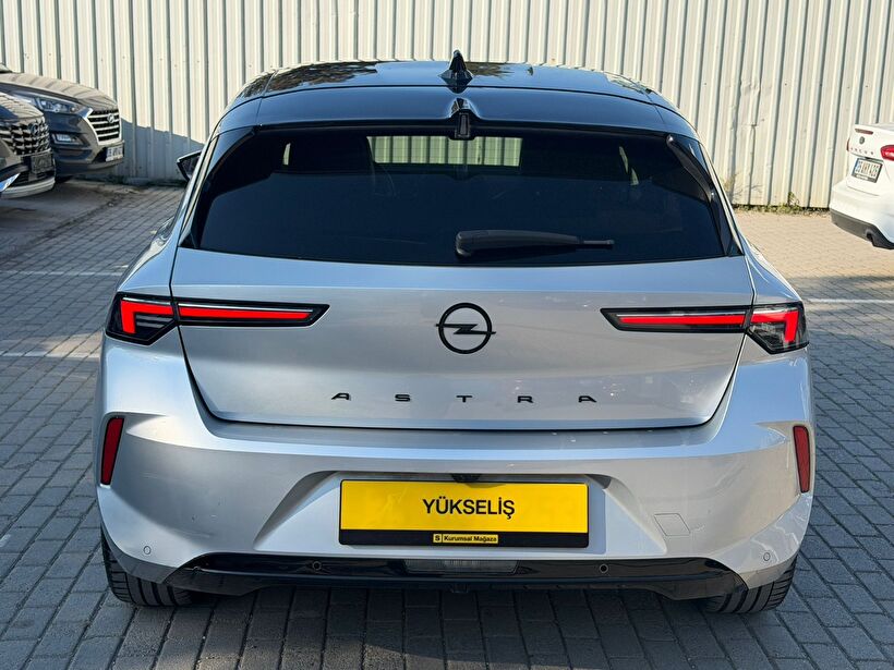 2023 Benzin Otomatik Opel Astra Gri Yükseliş Nakil Araçları Turizm Ticaret ve Sanayi Anonim Şirketi