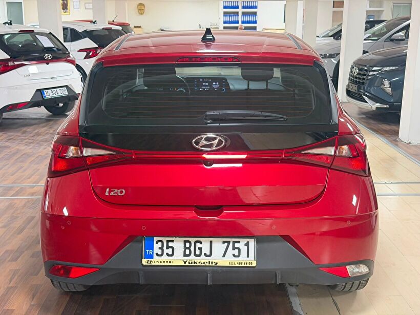 2022 Benzin Otomatik Hyundai i20 Kırmızı Yükseliş Nakil Araçları Turizm Ticaret ve Sanayi Anonim Şirketi