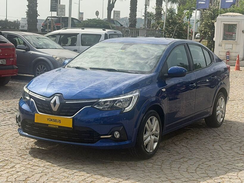 2022 Benzin Otomatik Renault Taliant Mavi Yükseliş Nakil Araçları Turizm Ticaret ve Sanayi Anonim Şirketi