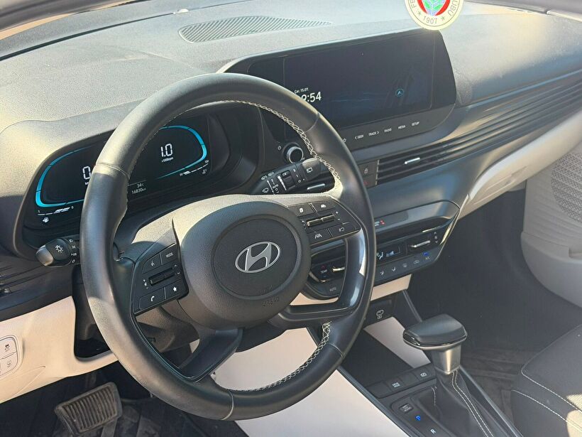 2025 Benzin Otomatik Hyundai Bayon Beyaz Yükseliş Nakil Araçları Turizm Ticaret ve Sanayi Anonim Şirketi