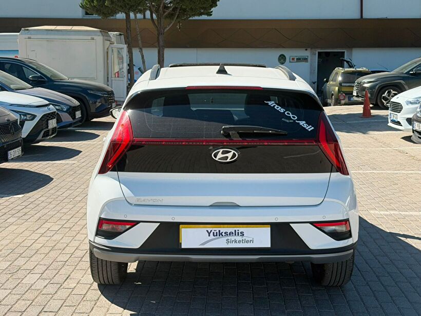 2025 Benzin Otomatik Hyundai Bayon Beyaz Yükseliş Nakil Araçları Turizm Ticaret ve Sanayi Anonim Şirketi