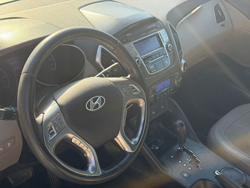 2011 Dizel Otomatik Hyundai ix35 Siyah Yükseliş Nakil Araçları Turizm Ticaret ve Sanayi Anonim Şirketi