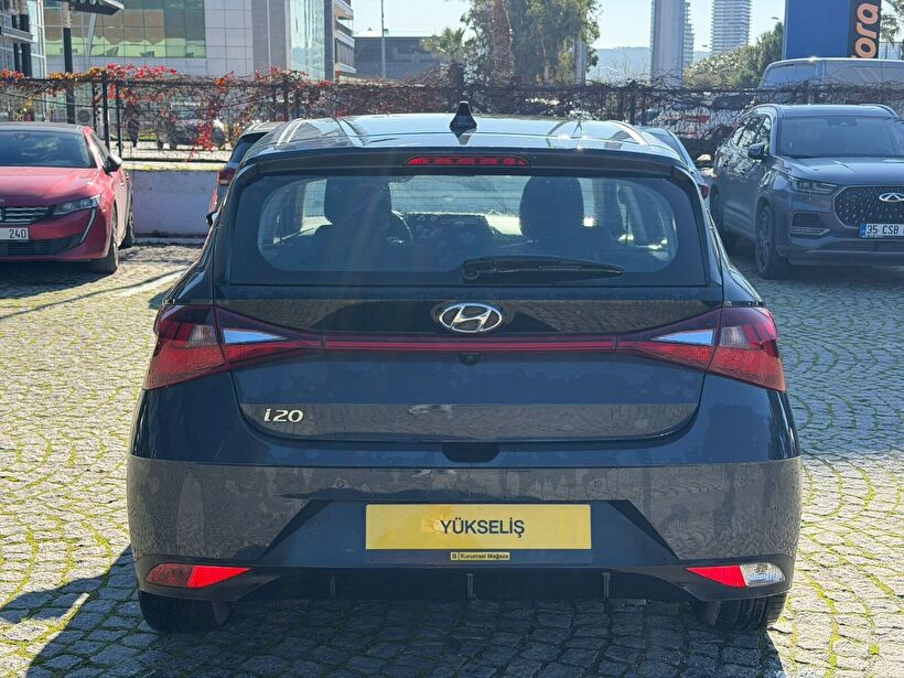 2023 Benzin Otomatik Hyundai i20 Gri Yükseliş Nakil Araçları Turizm Ticaret ve Sanayi Anonim Şirketi
