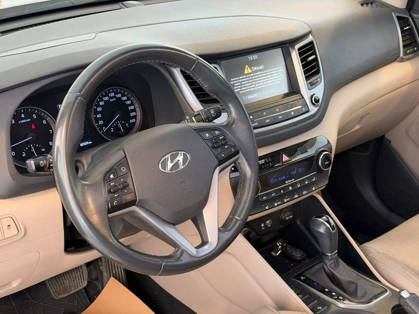 2017 Benzin Otomatik Hyundai Tucson Beyaz Yükseliş Nakil Araçları Turizm Ticaret ve Sanayi Anonim Şirketi