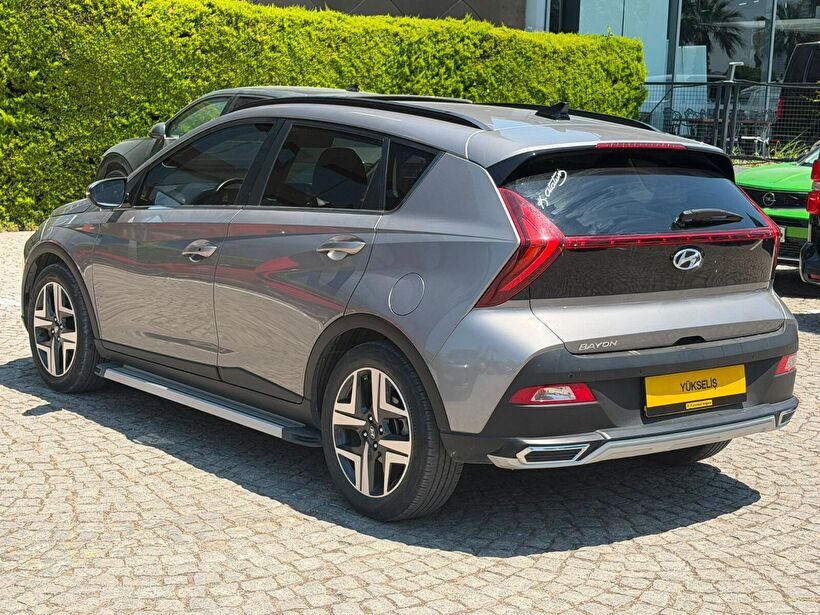 2022 Benzin Otomatik Hyundai Bayon Gri Yükseliş Nakil Araçları Turizm Ticaret ve Sanayi Anonim Şirketi