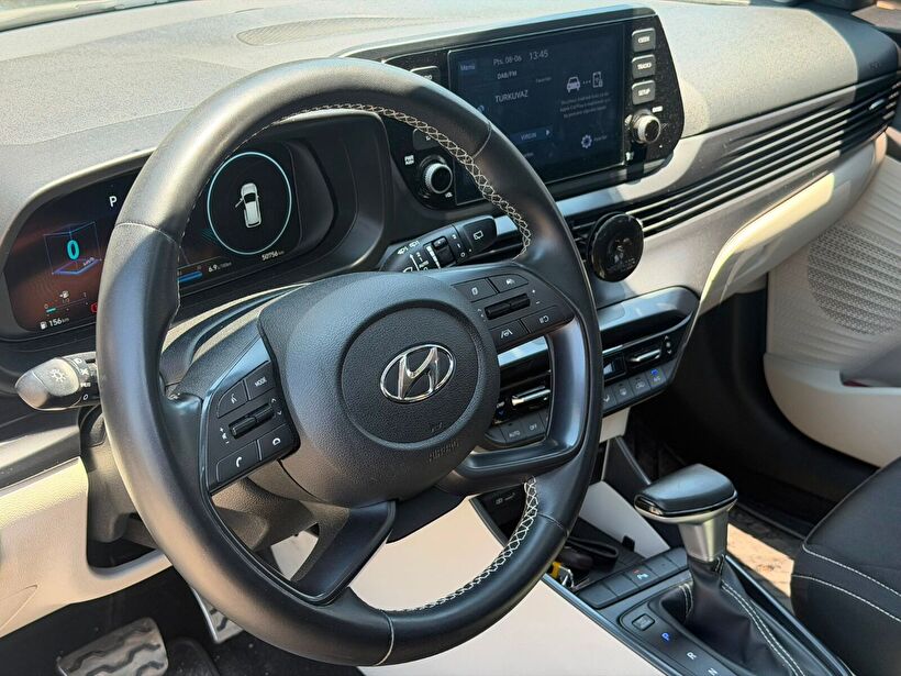 2022 Benzin Otomatik Hyundai Bayon Gri Yükseliş Nakil Araçları Turizm Ticaret ve Sanayi Anonim Şirketi