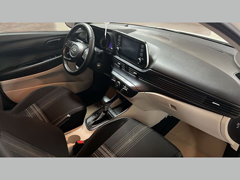 2023 Benzin Otomatik Hyundai i20 Beyaz Yükseliş Nakil Araçları Turizm Ticaret ve Sanayi Anonim Şirketi