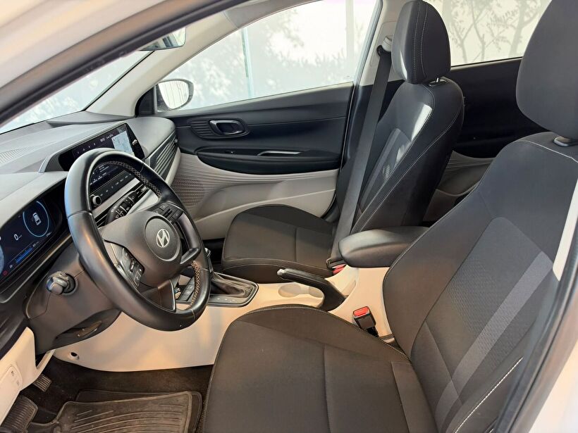 2024 Benzin Otomatik Hyundai i20 Beyaz Yükseliş Nakil Araçları Turizm Ticaret ve Sanayi Anonim Şirketi