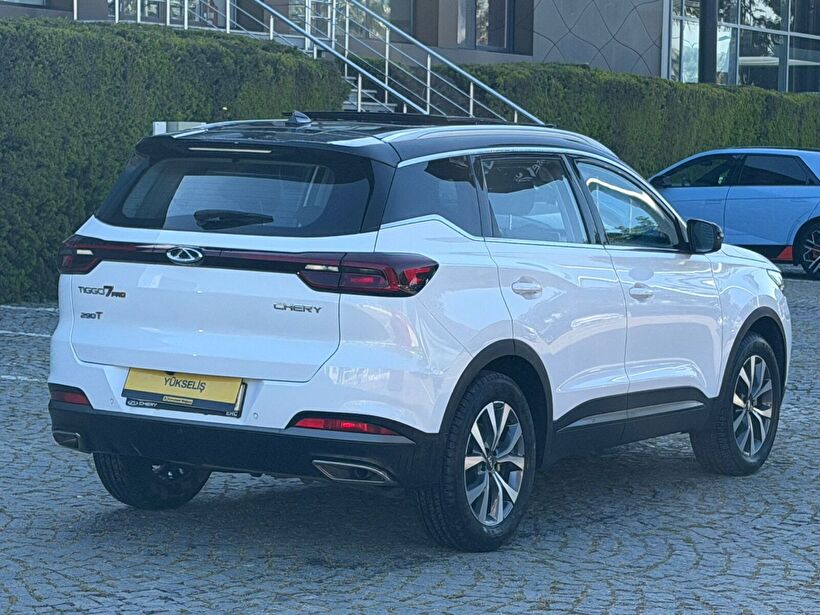 2023 Benzin Otomatik Chery Tiggo 7 Pro Beyaz Yükseliş Nakil Araçları Turizm Ticaret ve Sanayi Anonim Şirketi