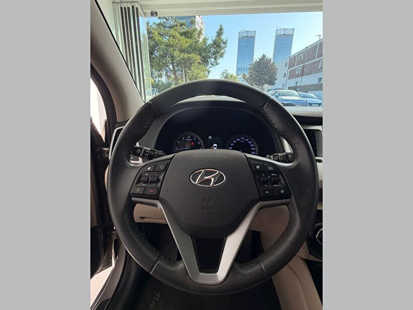 2017 Benzin Otomatik Hyundai Tucson Gri Yükseliş Nakil Araçları Turizm Ticaret ve Sanayi Anonim Şirketi