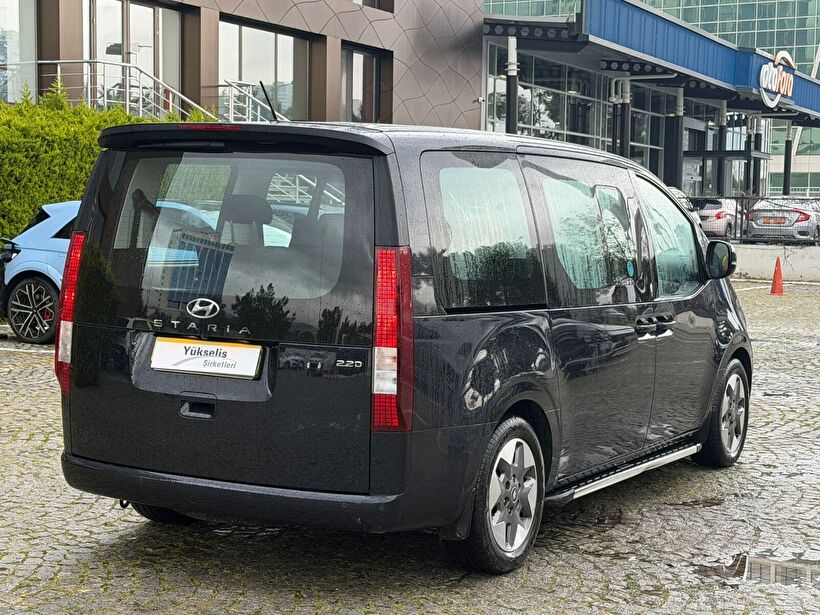 2022 Dizel Otomatik Hyundai Staria Mavi Yükseliş Nakil Araçları Turizm Ticaret ve Sanayi Anonim Şirketi
