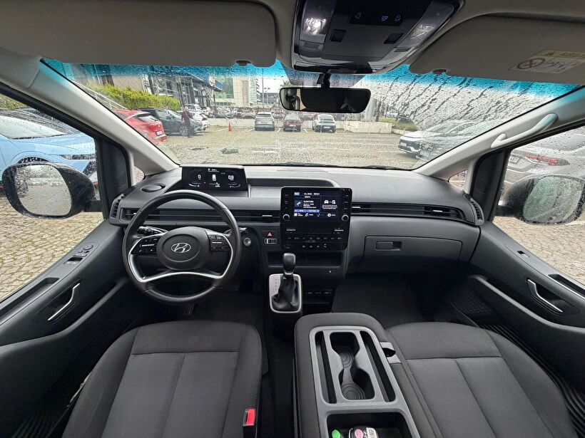 2022 Dizel Otomatik Hyundai Staria Mavi Yükseliş Nakil Araçları Turizm Ticaret ve Sanayi Anonim Şirketi